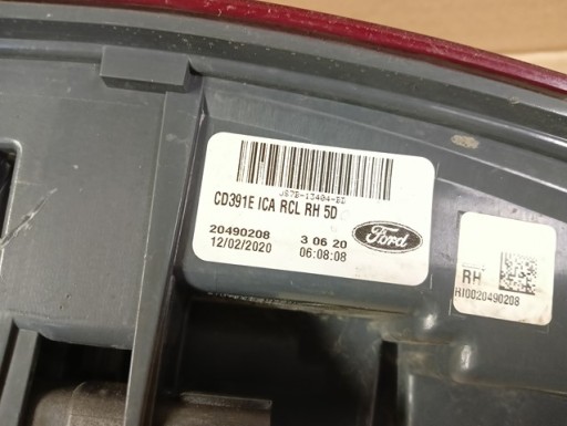 LAMPA FAR DESNA STRANA ZADNJA ZADNJI LED FORD MONDEO MK5 V LIMUZINA / SEDAN REDIZAJN 19-