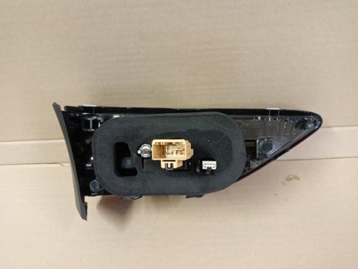LAMPA FAR DESNA STRANA ZADNJA ZADNJI LED VW GOLF VIII 8 HATCHBACK (OBIČNI) 5H REDIZAJN 24- LAMPA FAR DESNA STRANA ZADNJA ZADNJI LED VW GOLF VIII 8 HATCHBACK (OBIČNI) 5H REDIZAJN 24-