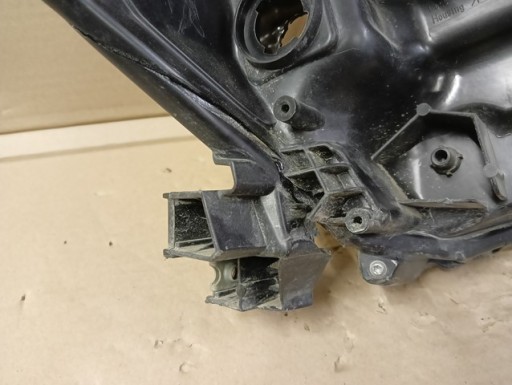 LAMPA FAR LIJEVA STRANA TOYOTA HILUX VIII 8 REDIZAJN 20-