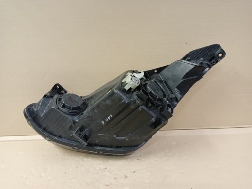 LAMPA FAR DESNA STRANA HYUNDAI I10 II 2 14-
