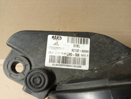 LAMPA FAR DESNA STRANA HYUNDAI I10 II 2 14-