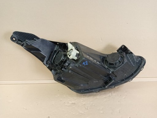LAMPA FAR LIJEVA STRANA HYUNDAI I10 II 2 14-
