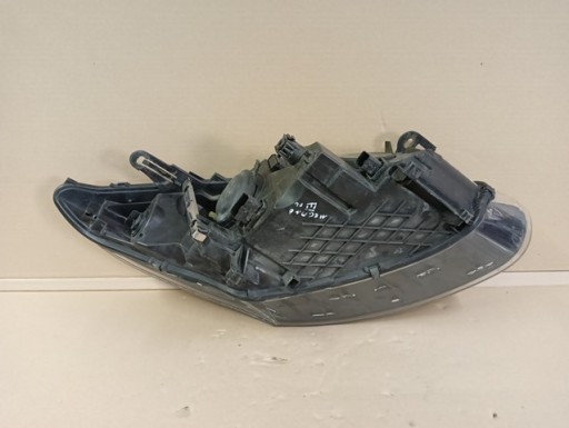 LAMPA FAR LIJEVA STRANA LEČA RENAULT MEGANE III 3 REDIZAJN 13-16R LAMPA FAR LIJEVA STRANA LEČA RENAULT MEGANE III 3 REDIZAJN 13-16R