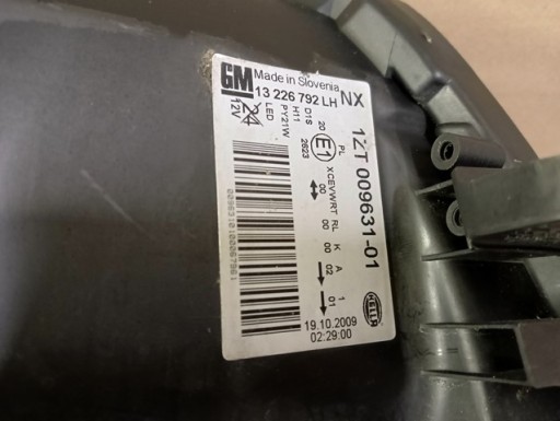LAMPA FAR LIJEVA STRANA BI-XENON ZAKRETNI OPEL INSIGNIA I 1 A 08-13R