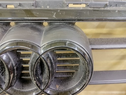 MASKA GRIL AUDI Q5 II 2 80A REDIZAJN 21-