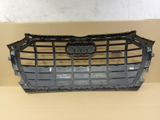 MASKA GRIL AUDI Q5 II 2 80A REDIZAJN 21-
