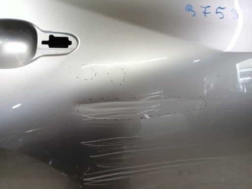 VRATA DESNA  ZADNJA STRANA ZADNJI LEXUS NXI II 2 21-