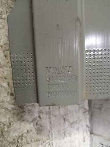 GREDA ISPOD BRANIK ZADNJI ZADNJA VOLVO V90 S90 II 2 16- GREDA ISPOD BRANIK ZADNJI ZADNJA VOLVO V90 S90 II 2 16-