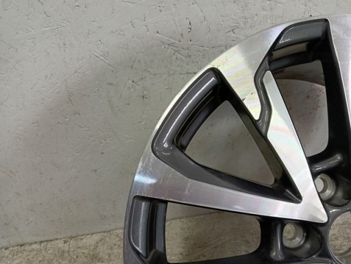 ALUMINIJSKA FELGA TOYOTA CHR CH-R RAV4 V 5 18X7J ET40 5X114.3