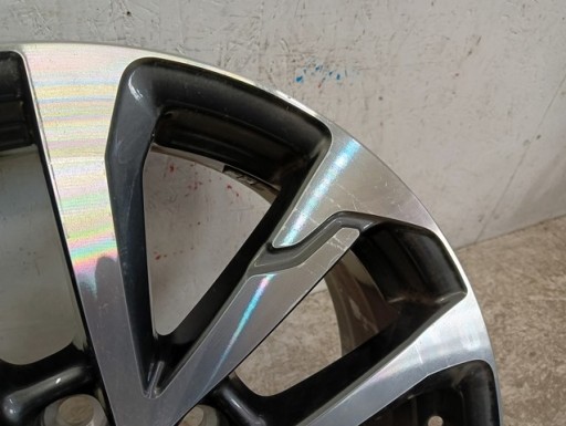 ALUMINIJSKA FELGA TOYOTA CHR CH-R RAV4 V 5 18X7J ET40 5X114.3