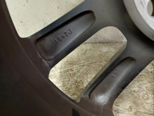 ALUMINIJSKA FELGA TOYOTA CHR CH-R RAV4 V 5 18X7J ET40 5X114.3