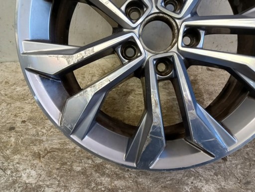 ALUMINIJSKA FELGA VW PASSAT B8 3G 17X7J ET40 5X112