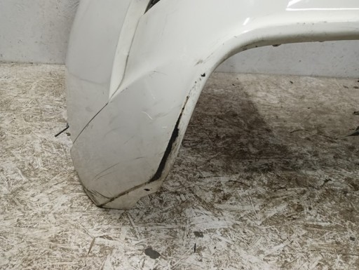 BRANIK ZADNJI MASERATI LEVANTE 16-