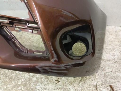 BRANIK PREDNJA STRANA TOYOTA AVENSIS T27 REDIZAJN T29 15-