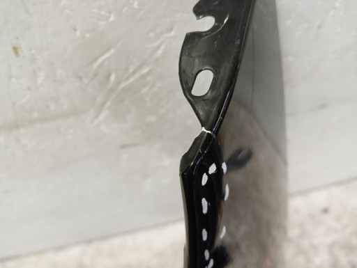 BLATOBRAN LIJEVA STRANA PREDNJA MERCEDES A118 118 CLA 18-