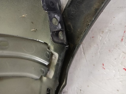 BLATOBRAN LIJEVA STRANA PREDNJA MERCEDES A253 W253 253 GLC 15-