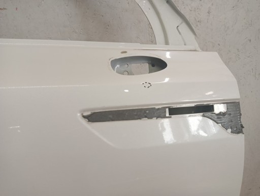 VRATA DESNA  PREDNJA STRANA KIA SORENTO IV 4 20-