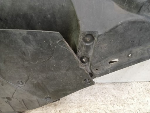 POKLOPAC ISPOD MOTOR PREDNJA STRANA DODGE DURANGO 18-