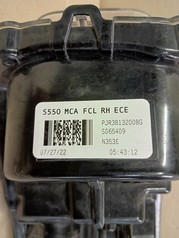 DESNA STRANA PREDNJA MAGLENKA DRL LED ZMIGAVAC FORD MUSTANG VI 6 5PIN REDIZAJN 18-