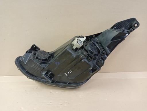 LAMPA FAR DESNA STRANA HYUNDAI I10 II 2 14-