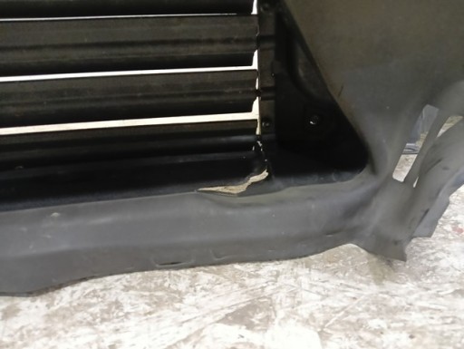 VEZNI LIM PREDNJA STRANA POJAČANJE VOLVO V40 12-19R