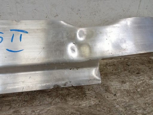 GREDA ISPOD BRANIK PREDNJA STRANA AUDI Q5 II 2 80A 17-