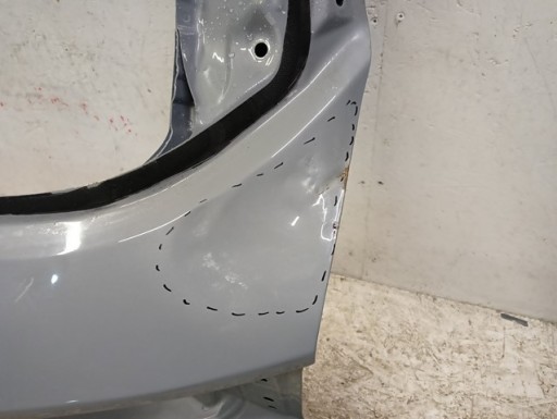 GEPEK ZADNJI POKLOPAC GEPEKA LEXUS LBX 23- GEPEK ZADNJI POKLOPAC GEPEKA LEXUS LBX 23-