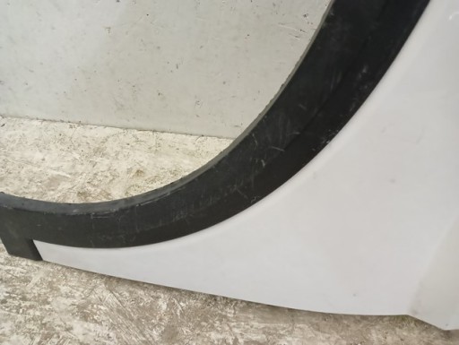 BLATOBRAN LIJEVA STRANA PREDNJA SEAT ARONA 6F9 17-