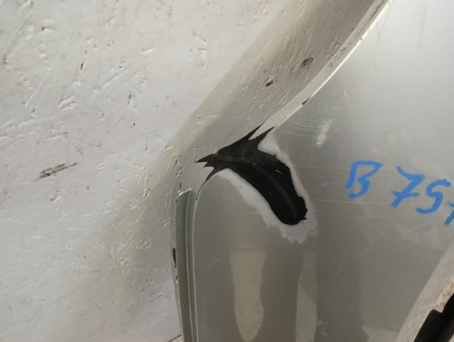 BLATOBRAN DESNA STRANA PREDNJA RENAULT MEGANE IV 4 16-