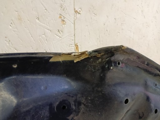 HAUBA POKLOPAC MOTORA DODGE CHARGER 10-14R