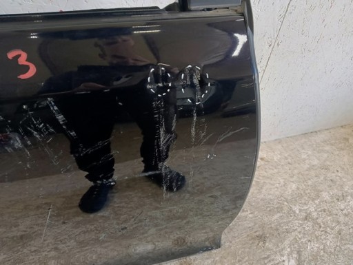 VRATA DESNA  ZADNJA STRANA ZADNJI LEXUS CT 10-
