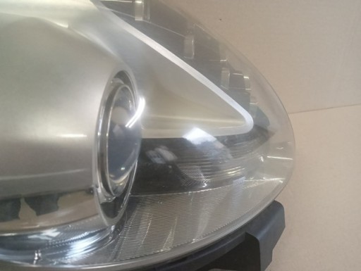 LAMPA FAR DESNA STRANA XENON ALFA ROMEO GIULIETTA 10-