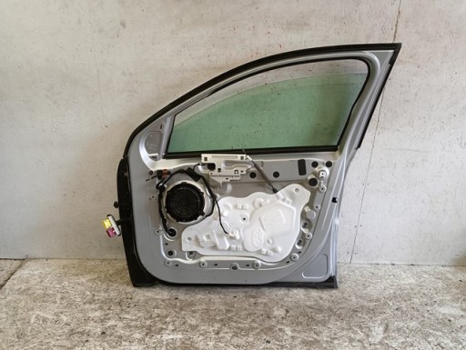 VRATA DESNA  PREDNJA STRANA PEUGEOT 208 II 2 19-