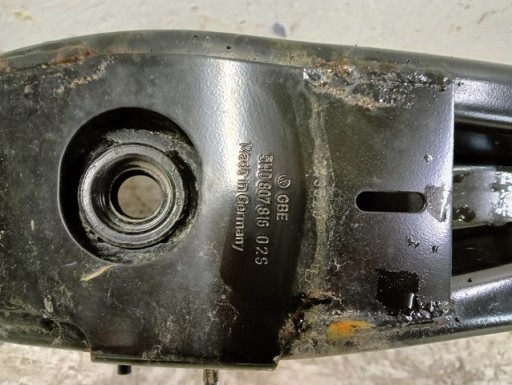 GREDA ISPOD BRANIK ZADNJI ZADNJA VW GOLF VIII 8 5H HATCHBACK (OBIČNI) 20- GREDA ISPOD BRANIK ZADNJI ZADNJA VW GOLF VIII 8 5H HATCHBACK (OBIČNI) 20-