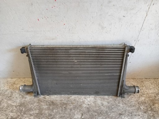 INTERCOOLER HLADNJAK ZRAKA AUDI Q7 Q8 4M0