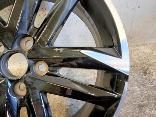 ALUMINIJSKA FELGA TOYOTA CHR CH-R 19X7,5 ET50 5X114,3