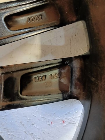 ALUMINIJSKA FELGA TOYOTA CHR CH-R 19X7,5 ET50 5X114,3