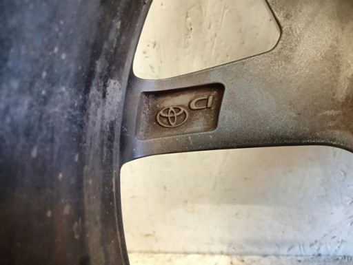 ALUMINIJSKA FELGA TOYOTA CHR CH-R RAV4 RAV-4 18X7,5 ET45 5X114,3