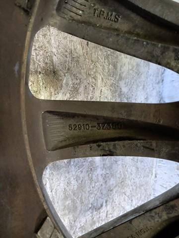 ALUMINIJSKA FELGA HYUNDAI I40 18X8 ET46 5X114,3