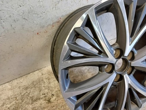 ALUMINIJSKA FELGA TOYOTA YARIS AURIS 17X6,5 ET 50 5X114.3