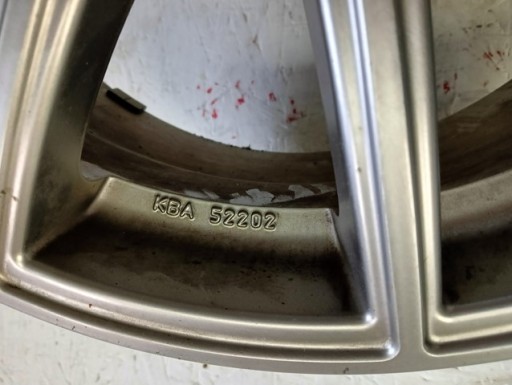 ALUMINIJSKA FELGA VW SEAT SKODA 17X7 ET32 5X112 ALUMINIJSKA FELGA VW SEAT SKODA 17X7 ET32 5X112