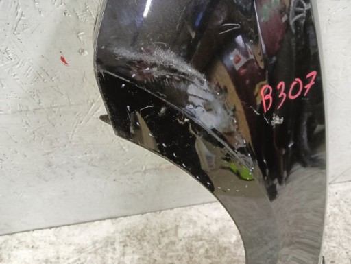 BLATOBRAN LIJEVA STRANA PREDNJA AUDI A1 82A 18-