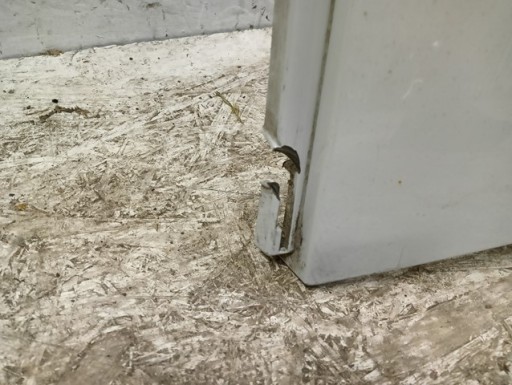 BLATOBRAN DESNA STRANA PREDNJA BMW I3 I01 13-