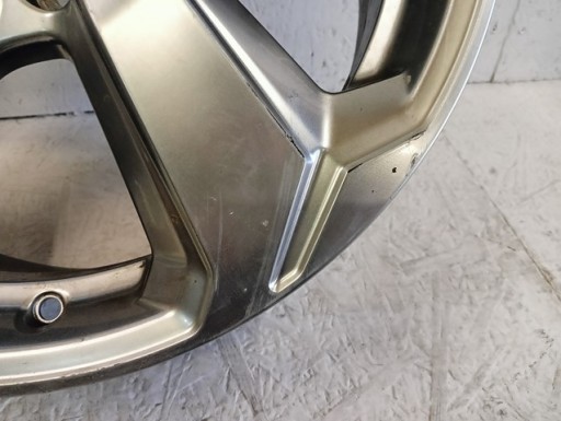 ALUMINIJSKA FELGA TOYOTA RAV4 5 V 007276 18X7 ET35 5X114,3