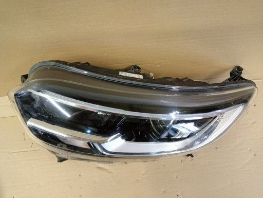 LAMPA FAR LIJEVA STRANA RENAULT KADJAR LED 15-