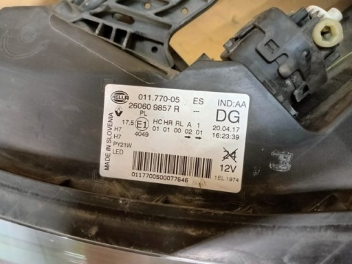 LAMPA FAR LIJEVA STRANA RENAULT KADJAR LED 15-