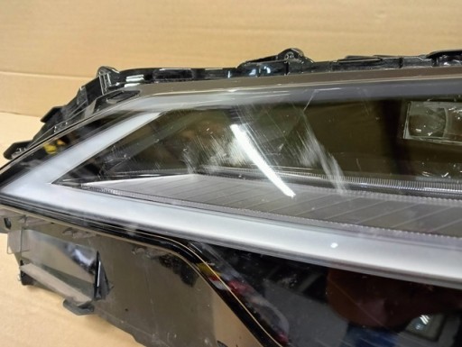 LAMPA FAR LIJEVA STRANA FULL LED LEXUS RX V 5 22-