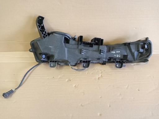 DRL LED ZMIGAVAC DESNA STRANA LEXUS NX 1 14-