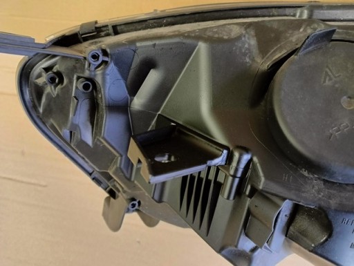 LAMPA FAR DESNA STRANA RENAULT CAPTUR I 1 13-