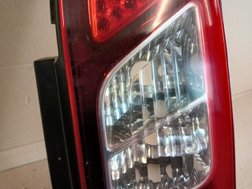 LAMPA FAR DESNA STRANA ZADNJA ZADNJI CITROEN BERLINGO III REDIZAJN 12-16R